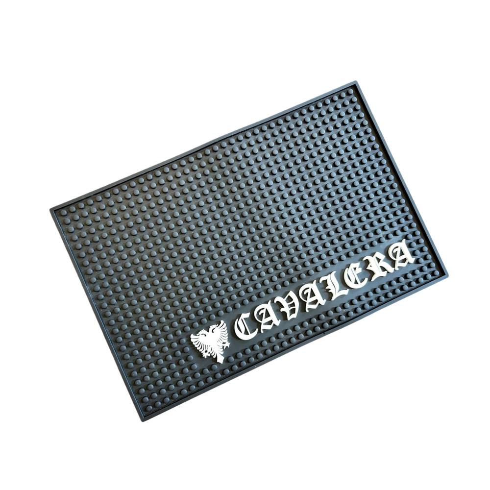 TAPETE PARA MAQUINAS CAVALERA - ORGANIZACAO E ESTILO