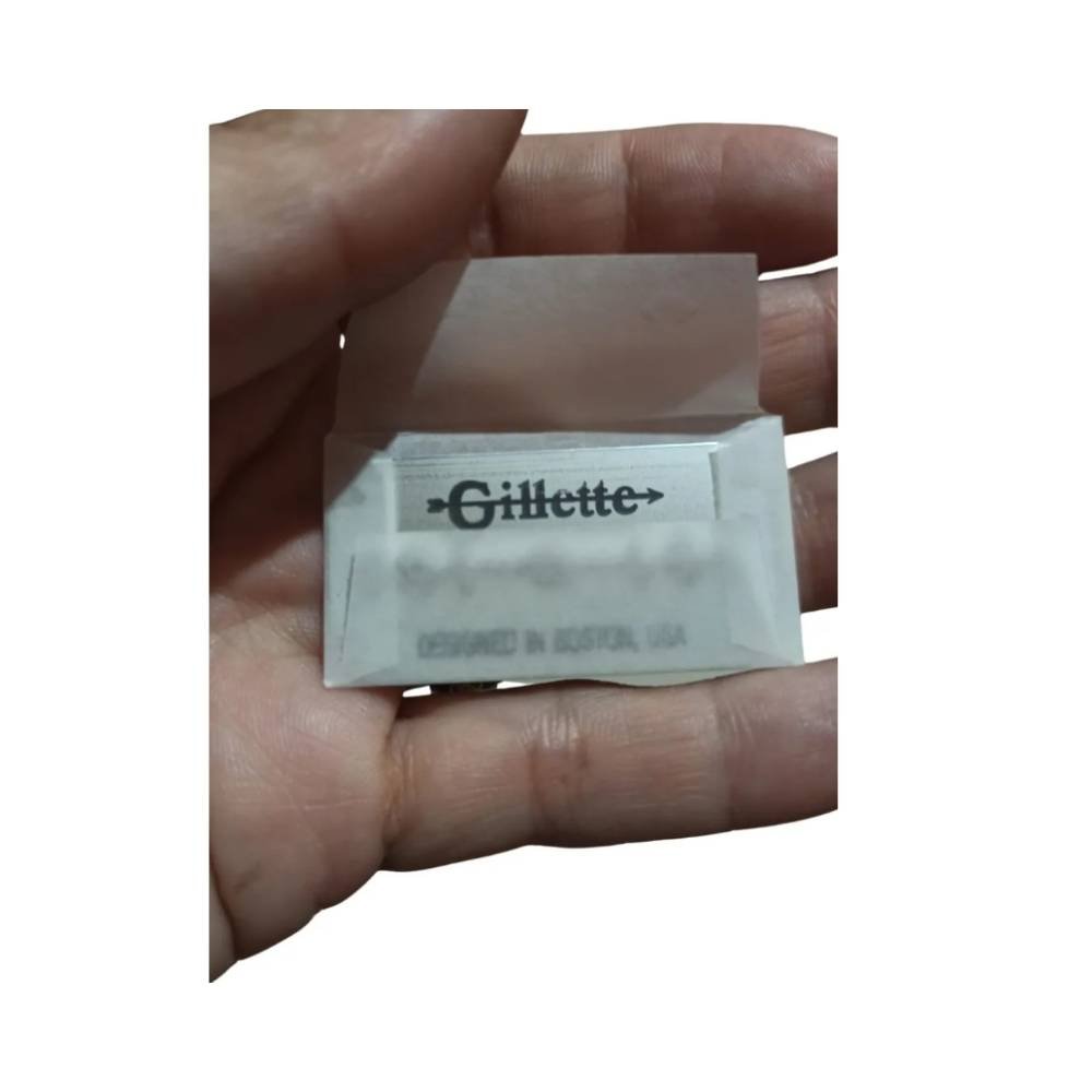 LAMINA GILLETTE COM 100 INTEIRAS